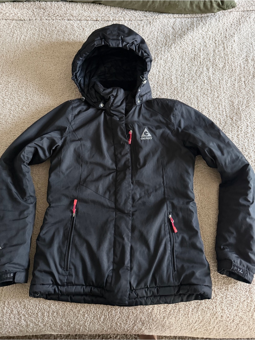 Gerry Women's Hooded Winter Jacket Black with Hot Pink Quilted Lining Size XS